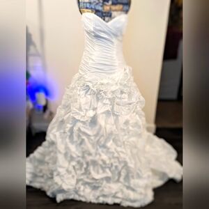 Maggie Sottero 'Valencia' Satin Silk Corset Trumpet White Wedding Dress